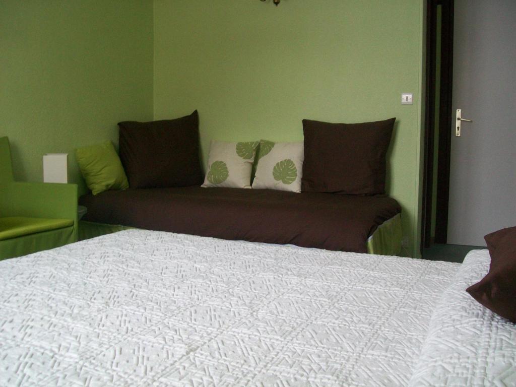 Au Cheval Blanc Hotel Saint-Amarin Kamer foto