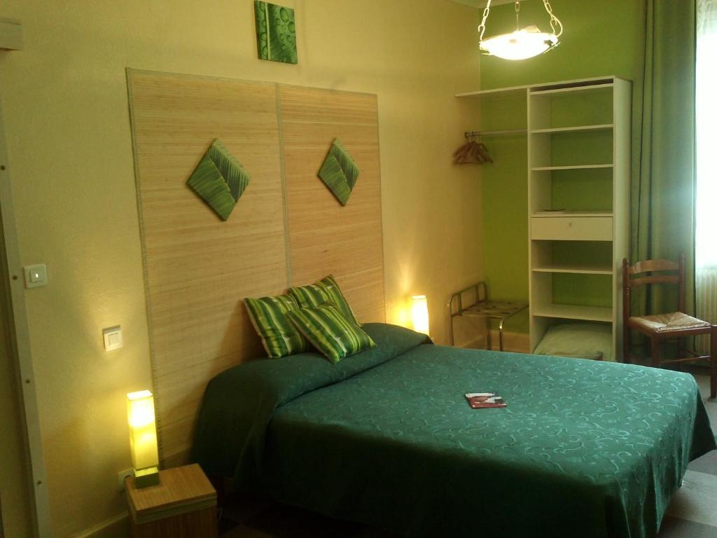 Au Cheval Blanc Hotel Saint-Amarin Kamer foto